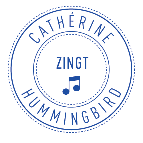 Catherine zingt